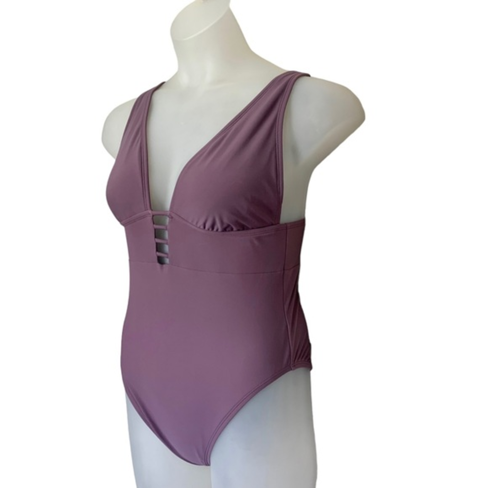 Shade and Shore one‎ piece lavender swimsuit, high cut thigh large